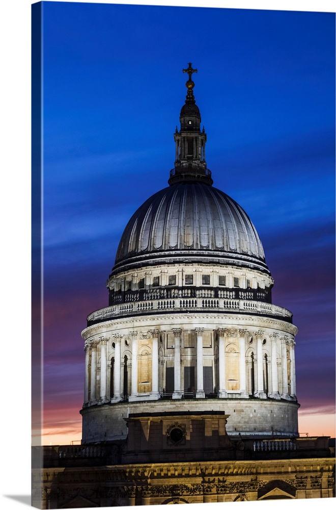 England, London, City Of London, St. Pauls Cathedral, The Dome.