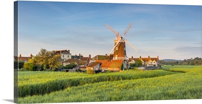 England, Norfolk, North Norfolk, Cley-next-the-Sea, Cley Windmill