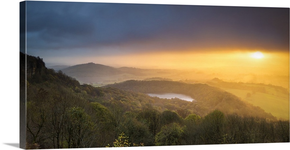 United Kingdom, England, North Yorkshire, Sutton Bank. The classic view of Lake Gormire from Whitestone Cliffs during a dr...