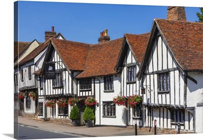 England, Suffolk, Lavenham, The Swan Hotel And Empty Road