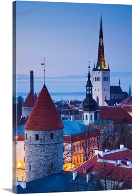 Estonia, Tallinn, Troompea area, Old Town view from Troopea, dusk