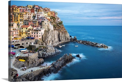 Europe, Italy, Liguria, Scenic view of Manarola, Cinque Terre