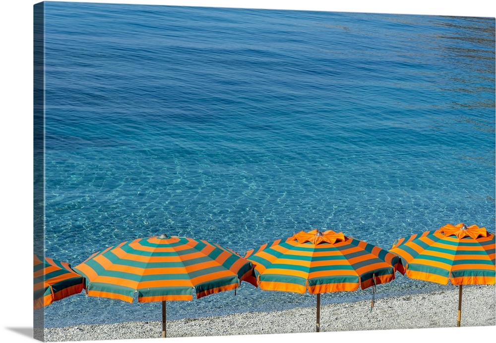 Europe, Italy, Liguria. Summer in Monterosso, Cinque Terre.