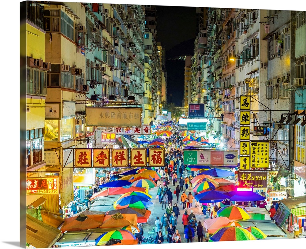 Fa Yuen street market at night, Mong Kok, Kowloon, Hong Kong, China.