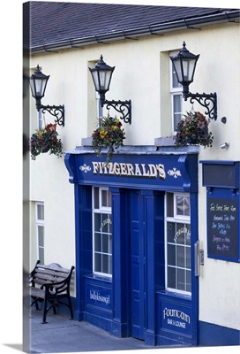 Fitzgerald's Pub, played leading role in TV series, Ballykissangel, Irealnd