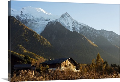 France, Haute Savoie, Rhone Alps, Chamonix Valley, chalet below Mont Blanc