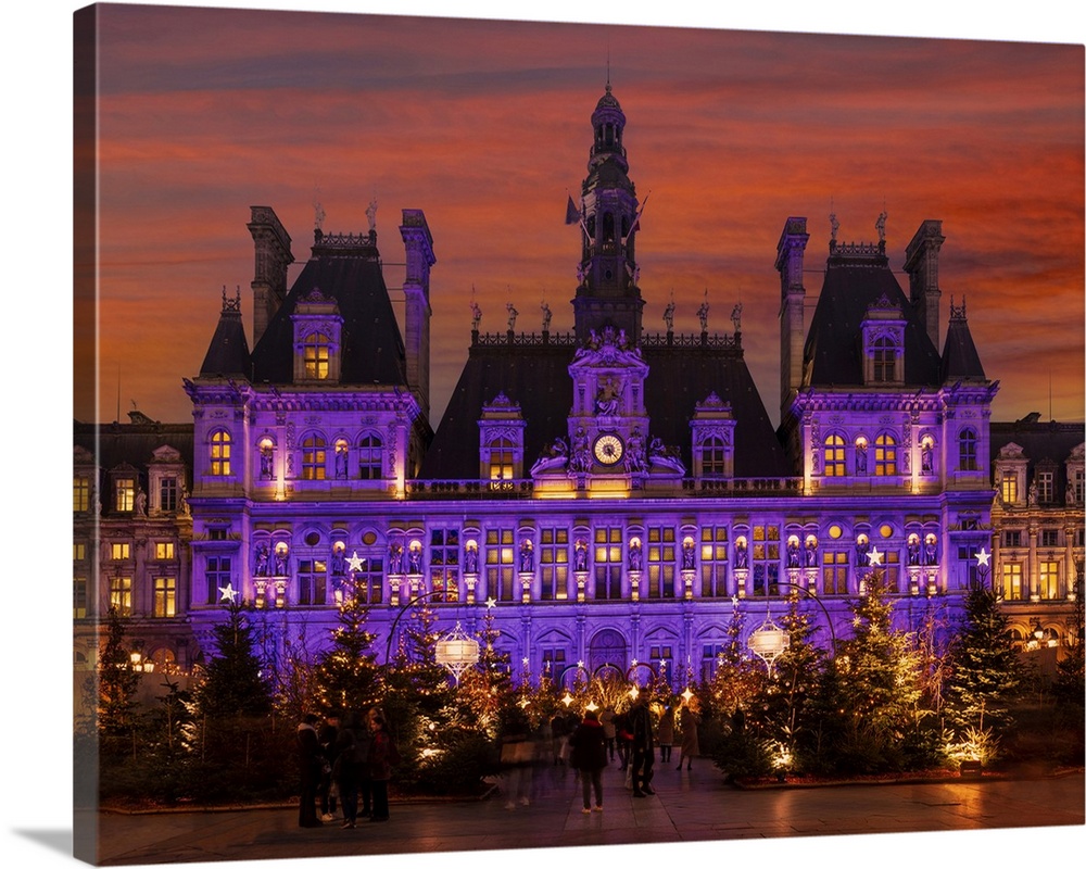 France, Paris, Hotel de Ville at christmas.