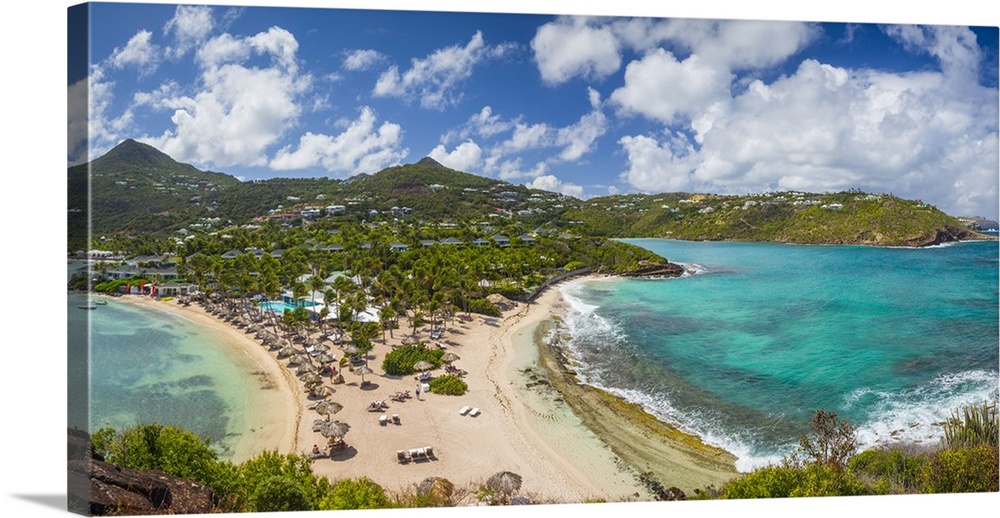French West Indies, St-Barthelemy, Grand Cul-de-Sac of the Anse du Grand-Cul-de-Sac bay with beach of the exclusive Hotel ...