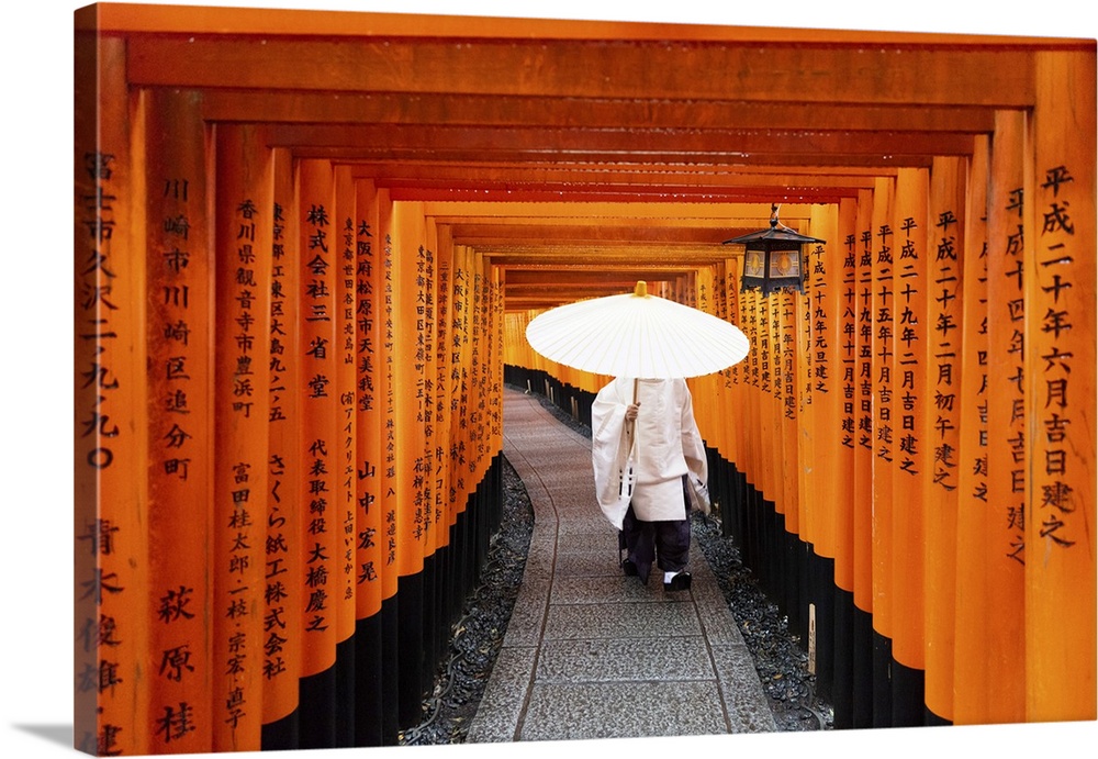 Fushimi Inari Shrine, Kyoto, Japan