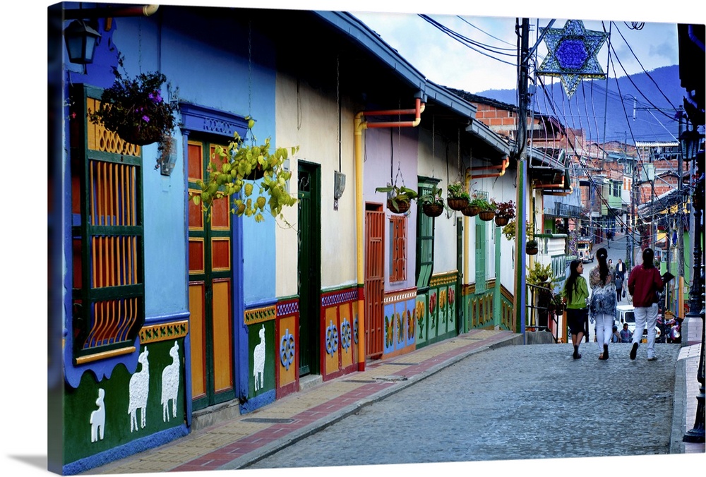 Guatape, Colombia, Tourist Destination Outside Of Medellin, Small Town Known For Its 'Zocalos' Which Are Handmade Painted ...