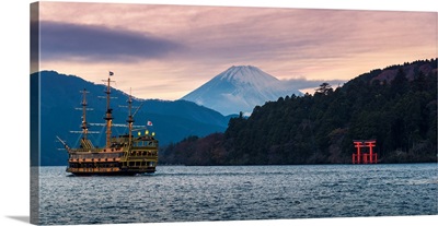 Hakone, Kanagawa Prefecture, Honshu, Japan, Red Torii Gate On Lake Ashi And Mount Fuji