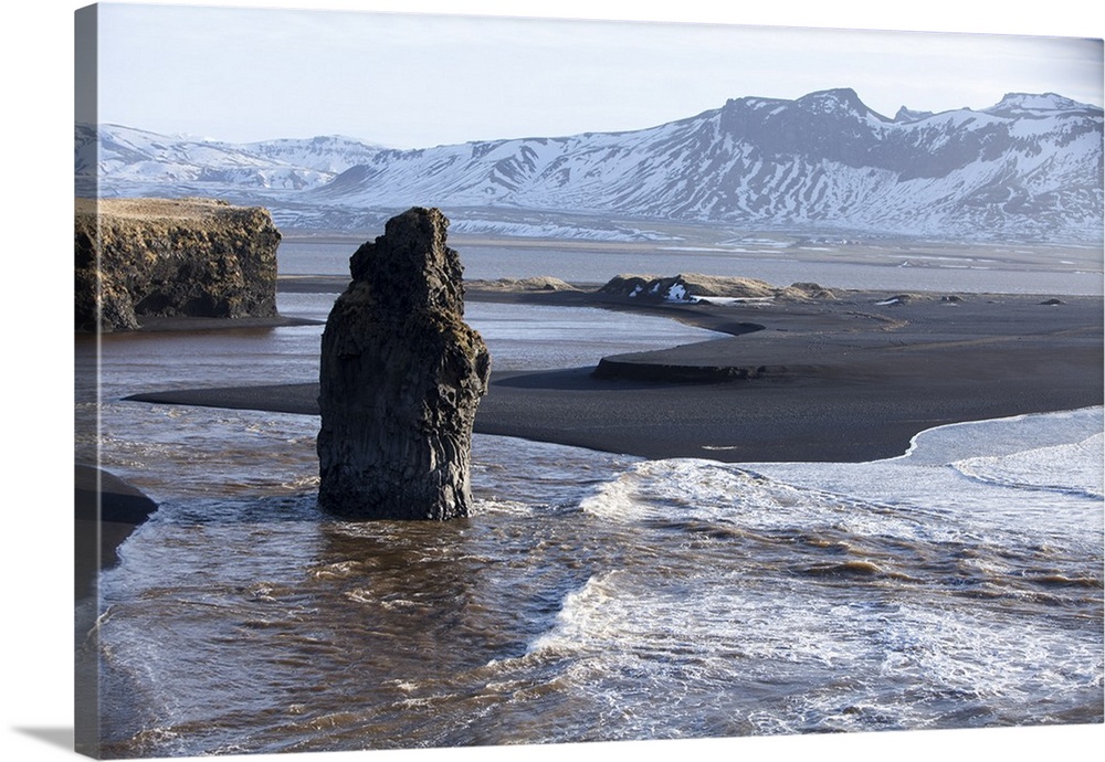 Iceland, Dryholaey. Waves breaking on Reynisfjara beach at Dryholaey.