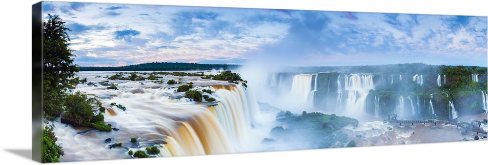 Iguacu Falls, Parana State, Brazil.