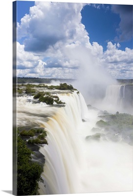 Iguazu Falls, Cataratta Foz do Iguacu, Parana, Iguazu National Park, Brazil