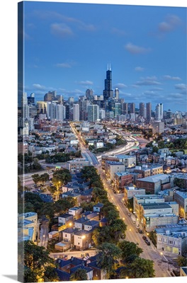 Illinois, Chicago, The Willis Tower and City skyline