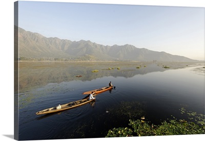 India, Jammu and Kashmir, Srinagar, Dal Lake backed by the Zabarwan Hills