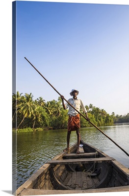 India, Kerala, Kollam, Munroe Island, Dug Out Canoe Ride On Backwaters