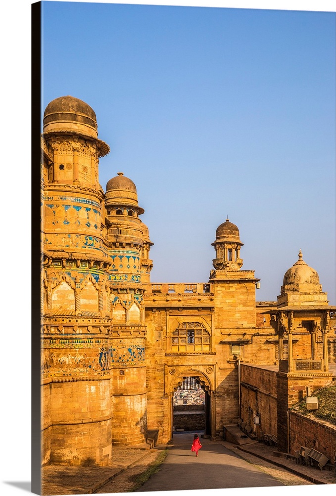 India, Madhya Pradesh, Gwalior, Gwalior Fort, Man Singh Palace, Elephant Gate (Hathiya Paur).