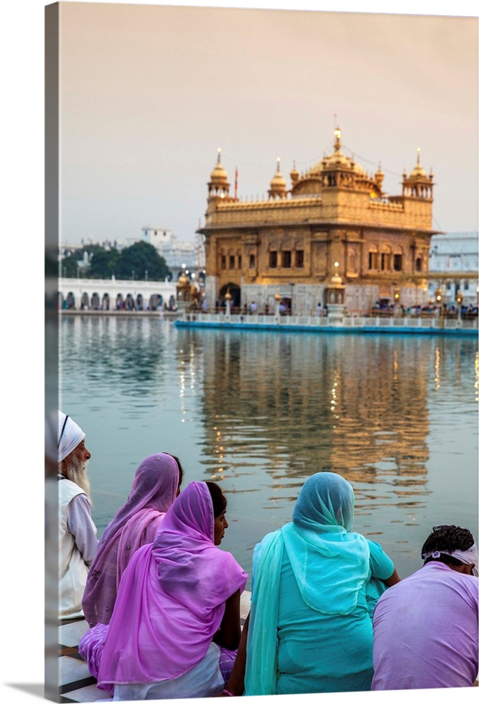 India, Punjab, Amritsar, Pilgrims at The Harmandir Sahib,  known as The Golden Temple