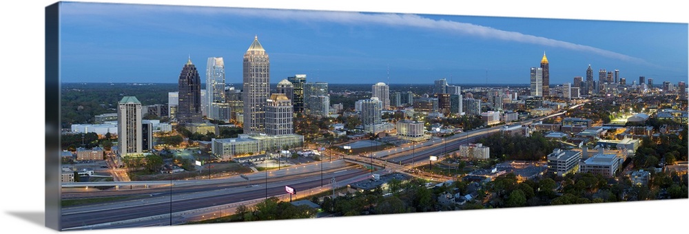 Elevated view over Interstate 85 passing the Atlanta skyline, Atlanta, Georgia, United States of America