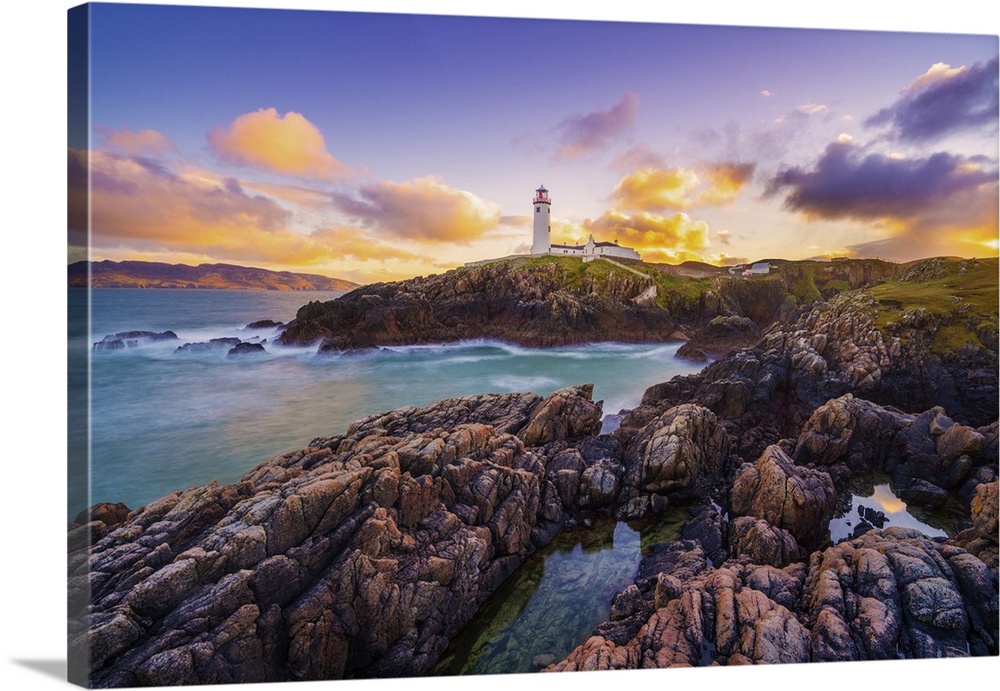Ireland, Co. Donegal, Fanad, Fanad lighthouse at dusk. County DOnegal, Donegal, Ireland.
