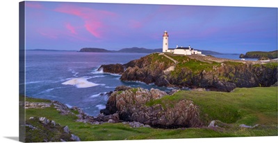 Ireland, Co. Donegal, Fanad, Fanad Lighthouse At Dusk
