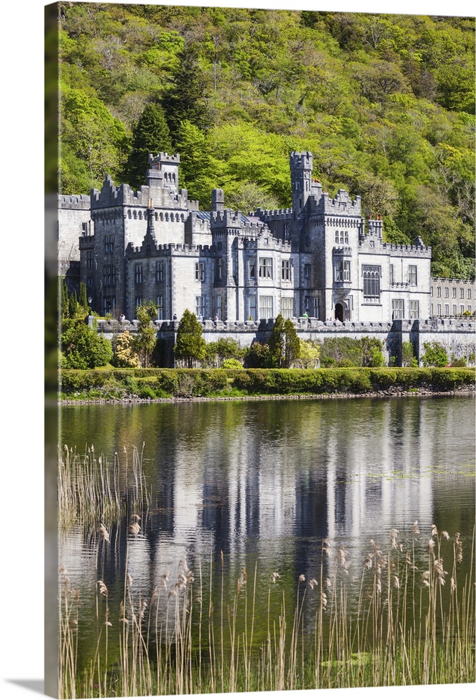 Ireland, County Galway, Kylemore, Kylemore Abbey.