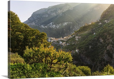 Italy, Campagnia, Amalfi Coast, Ravello. The valley around Ravello