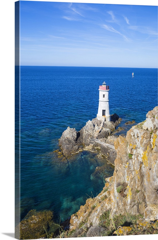 Italy, Sardinia, Porto Cervo, Capo Ferro, Capo Ferro Lighthouse.