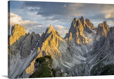 Italy, Veneto, Sunset Over The Many Spiers That Shape The Cadini Di Misurina Group