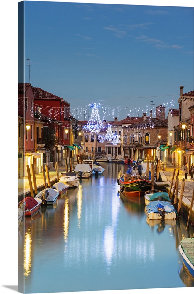 Europe, Italy, Veneto, Venice, Murano, Christmas decoration on a canal.