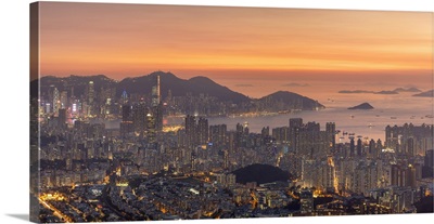 Kowloon And Hong Kong Island At Sunset, Hong Kong