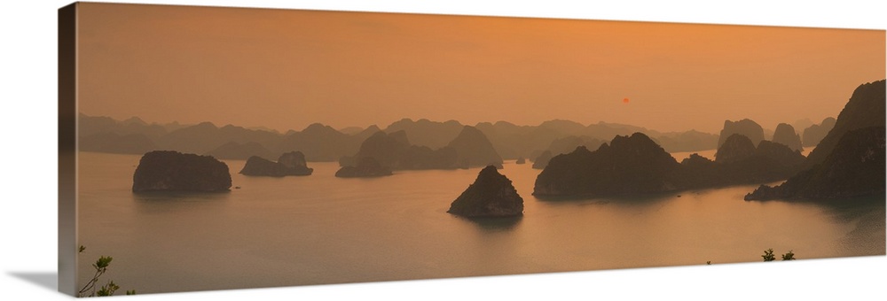 Landscape view over Halong Bay, Vietnam