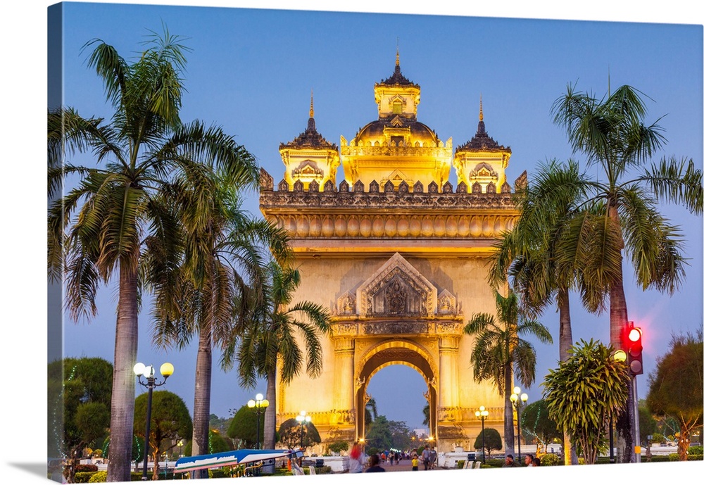 Laos, Vientiane, Patuxai, Victory Monument, exterior, dusk.