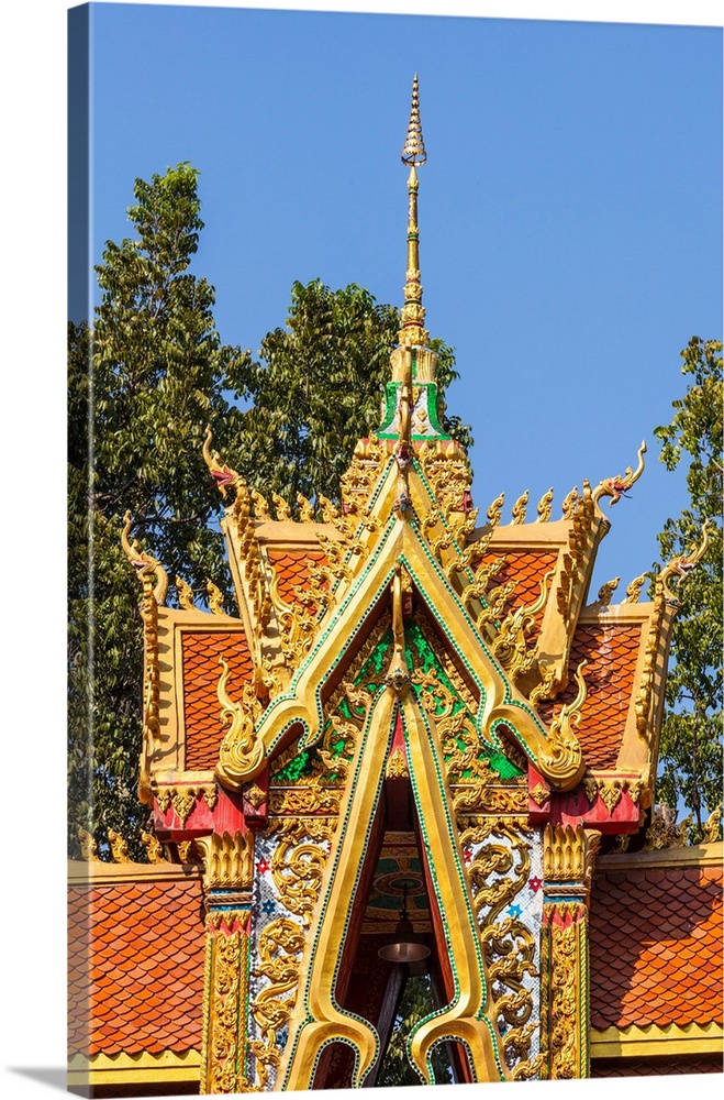 Laos, Vientiane, Wat Ong Teu Mahawihan, gate detail.