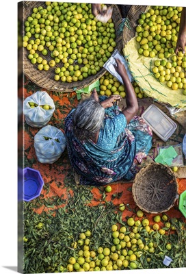Lemon seller, K.R. market, Bangalore (Bengaluru), Karnataka, India