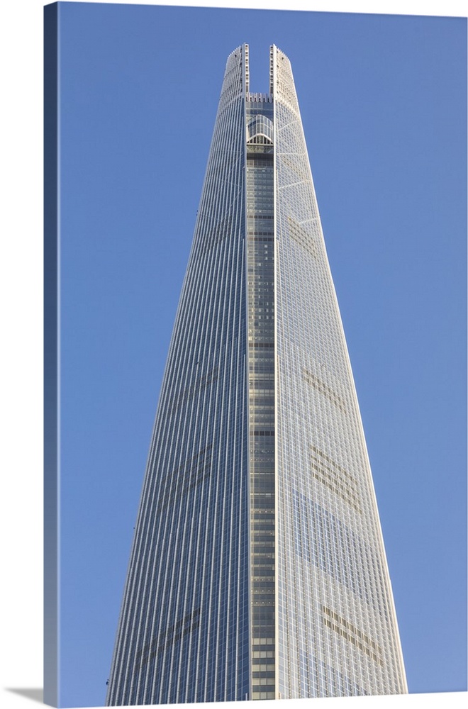 Lotte Tower (555m supertall skyscraper, 5th tallest building in the world when completed in 2016), Seoul, South Korea.