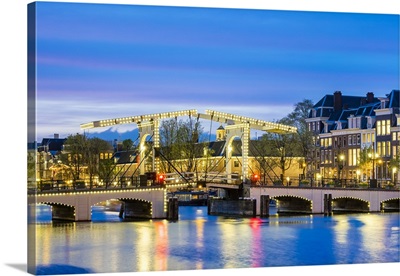 Magere Brug, Skinny Bridge, on the Amstel River at night, North Holland
