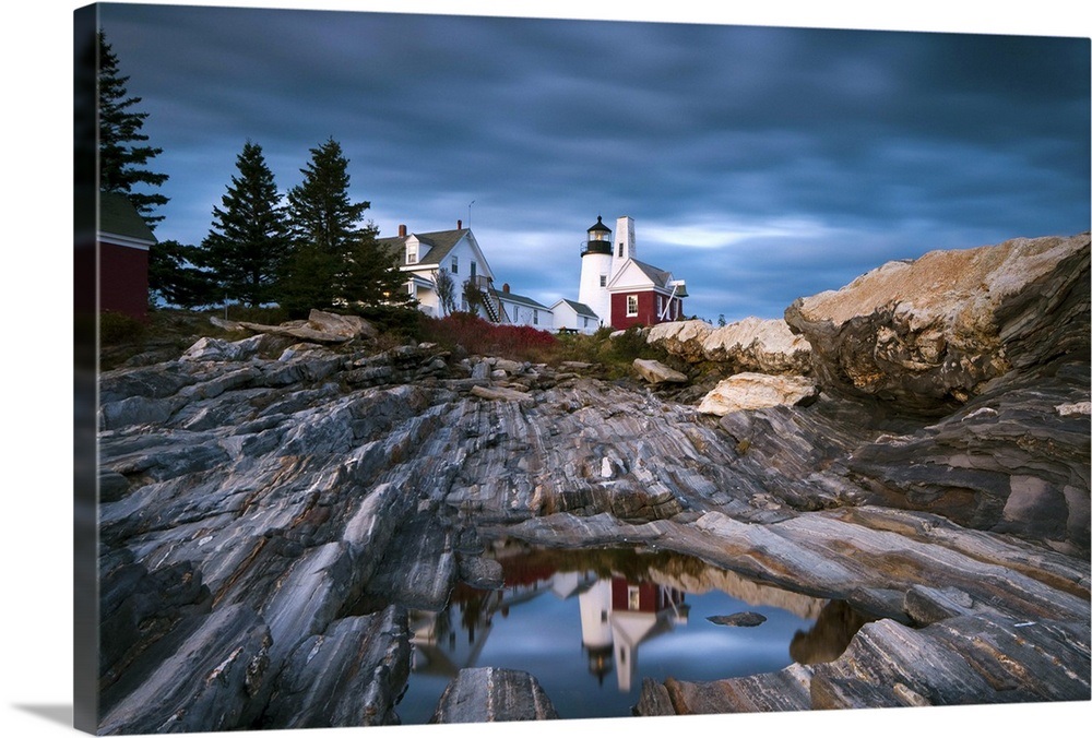 Maine, Pemaquid Peninsular, Pemaquid Point Lighthouse Wall Art, Canvas
