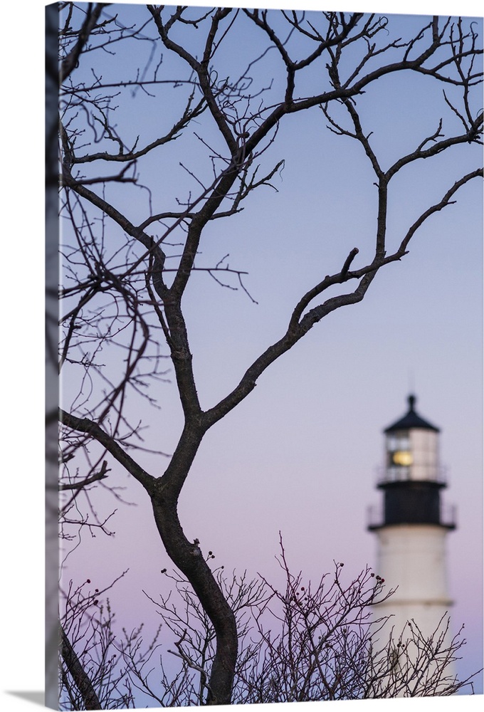 USA, Maine, Portland, Cape Elizabeth, Portland Head Light, lighthouse, dusk, defocussed.