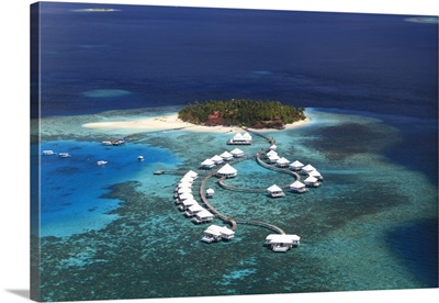 Maldives, South Ari Atoll, Thudufushi Island, Diamonds Thudufushi Resort
