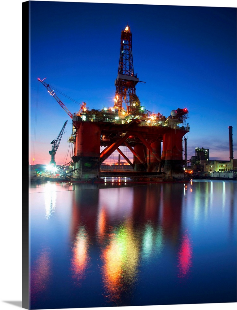 Europe, Maltese Islands, Malta. An oil rig at the ship repairing site.