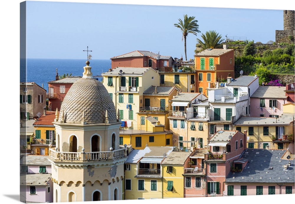 Manarola, Cinque Terre, Liguria, Italy.