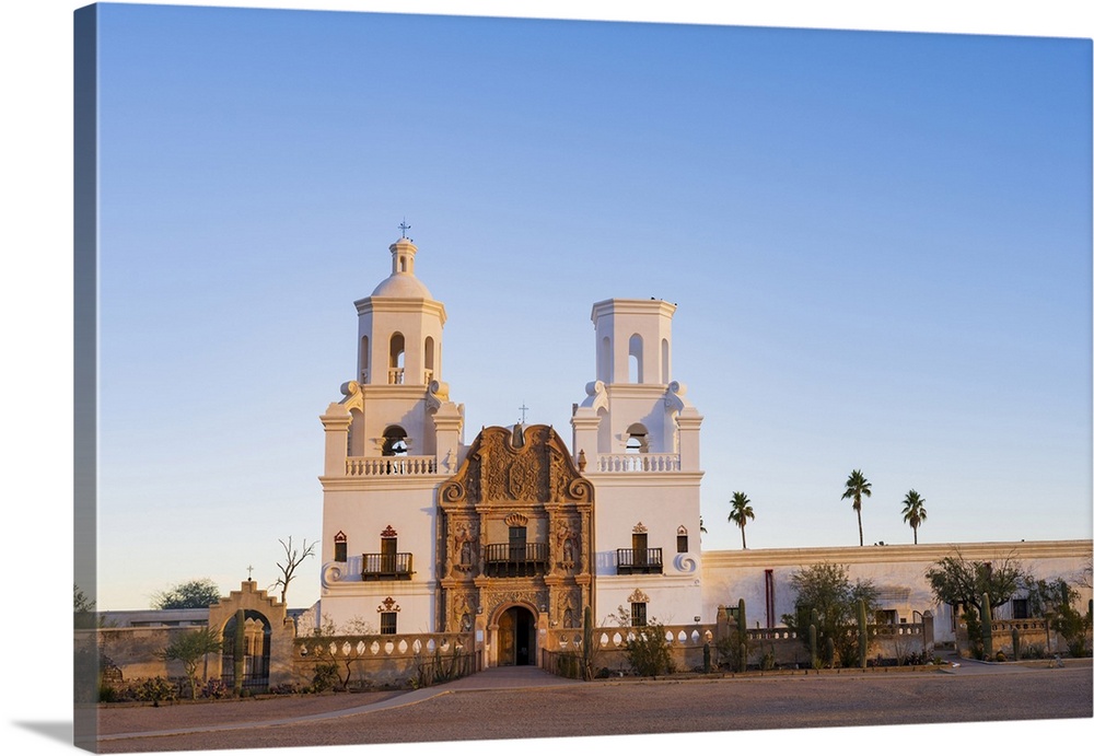 Mission San Xavier del Bac, Tuscon, Arizona, USA