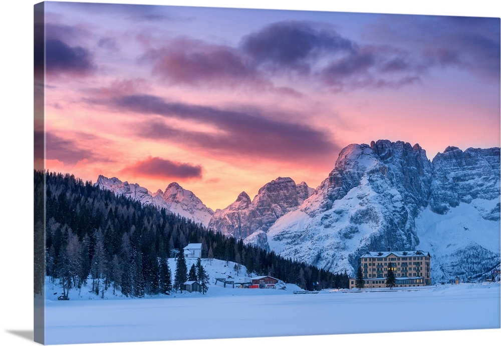 Misurina Natural Alpine Lake At Sunrise-Europe, Italy, Veneto, Belluno District, Misurina, Auronzo Di Cadore