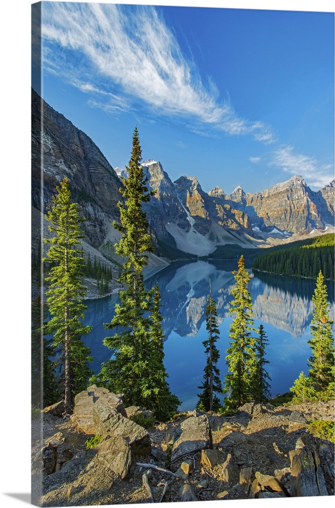 Moraine Lake And The Valley Of The Ten Peaks, Banff National Park, Alberta, Canada