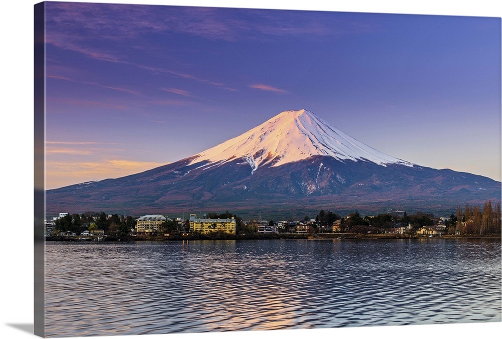  Mount  Fuji  at sunrise as seen from Lake Kawaguchi 