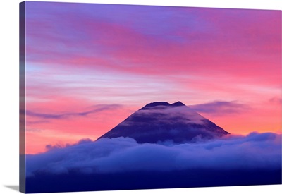 Mount Tongariro Sunrise, Tongariro National Park, North Island, New Zealand