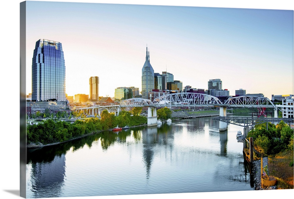 Nashville, Tennessee, Skyline, Cumberland River, John Seigenthaler Pedestrian Bridge, Previously Called The Shelby Street ...