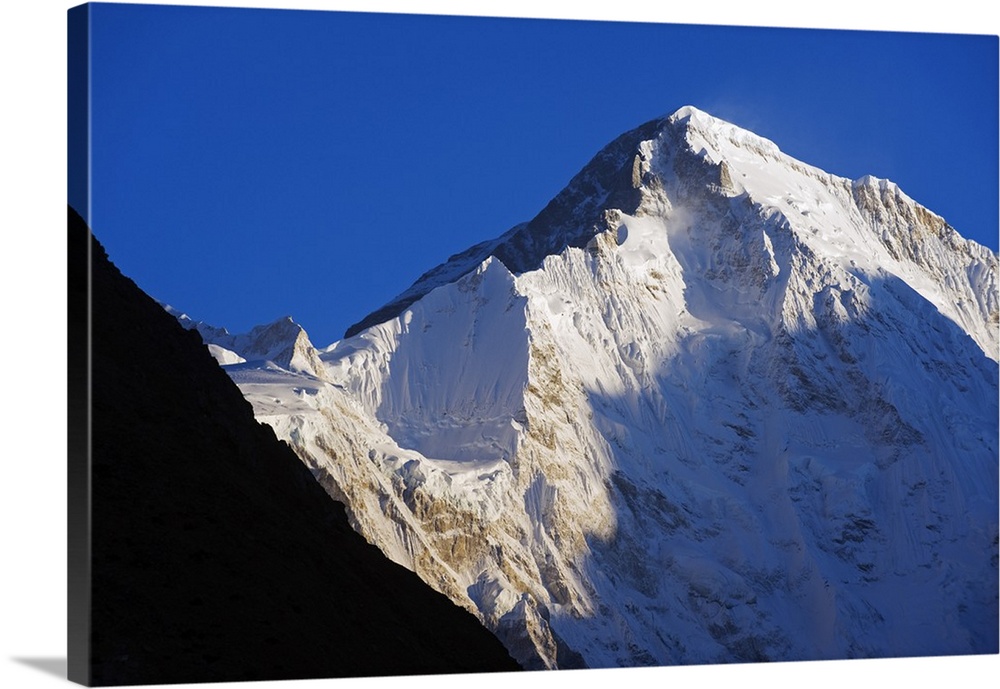 Asia, Nepal, Himalayas, Sagarmatha National Park, Solu Khumbu Everest Region, UNESCO World Heritage, Cho Oyu (8201m), from...